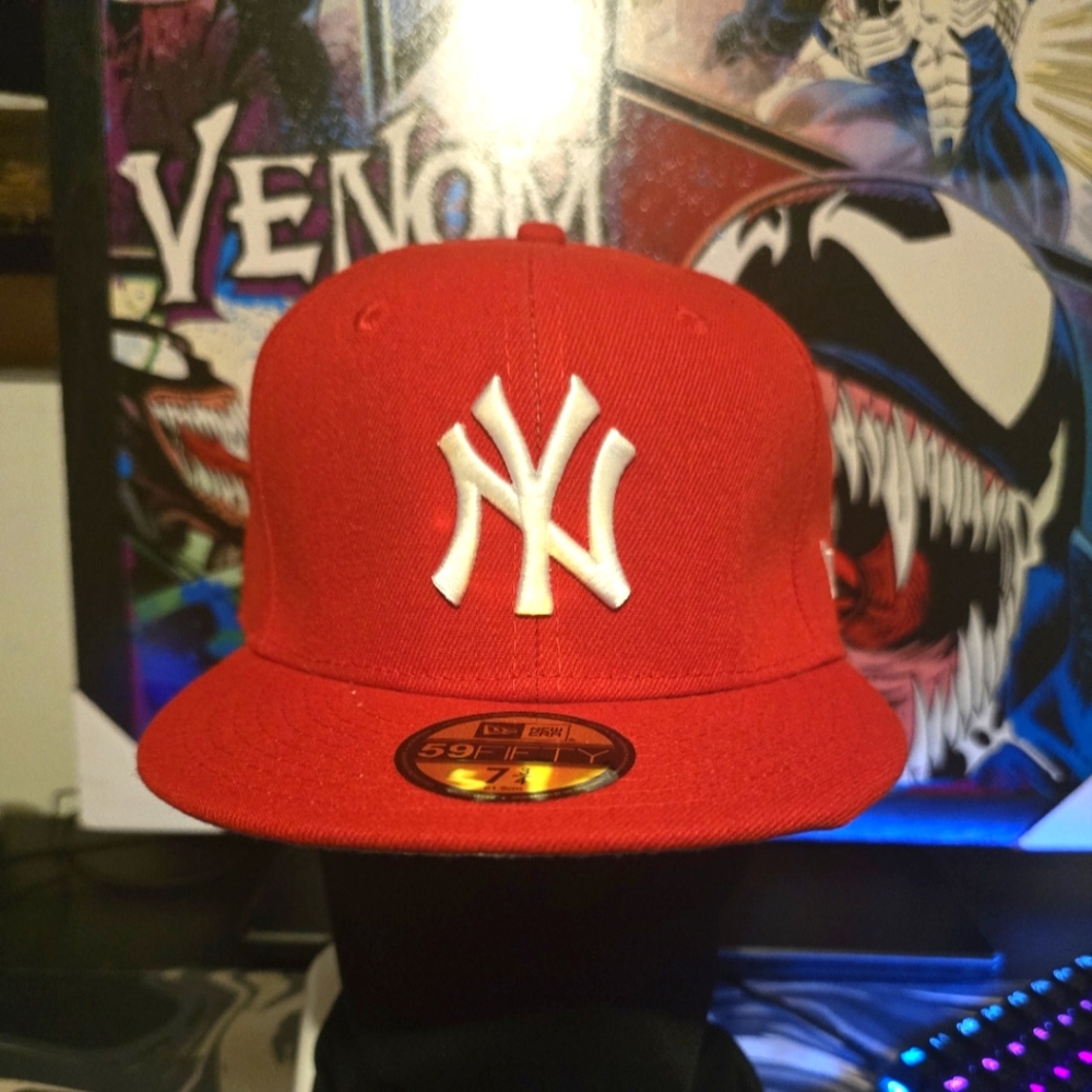 New York hat fitted size 7 3/4